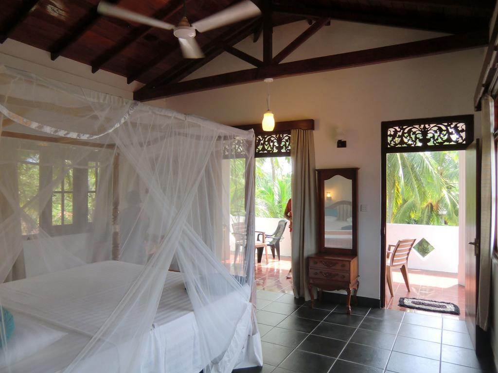 The Oasis Villa Hikkaduwa Zimmer foto